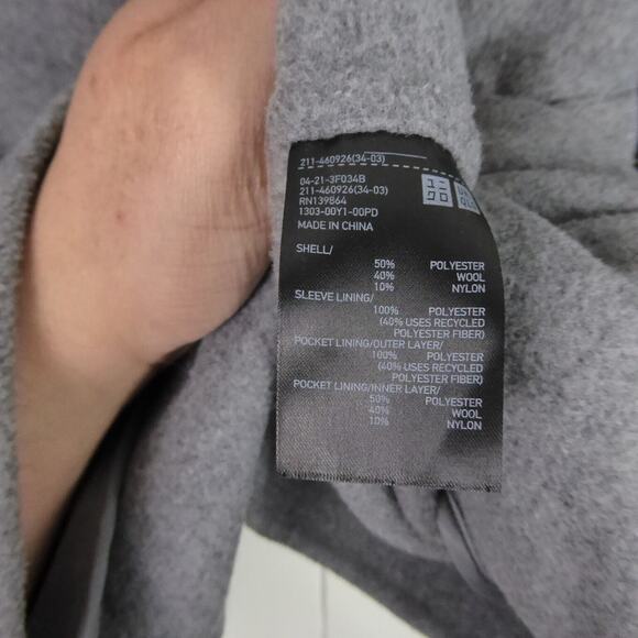 Uniqlo Wool Blend Pea Coat Womens SZ M Double Breasted Button Up Relaxed - Picture 5 of 10